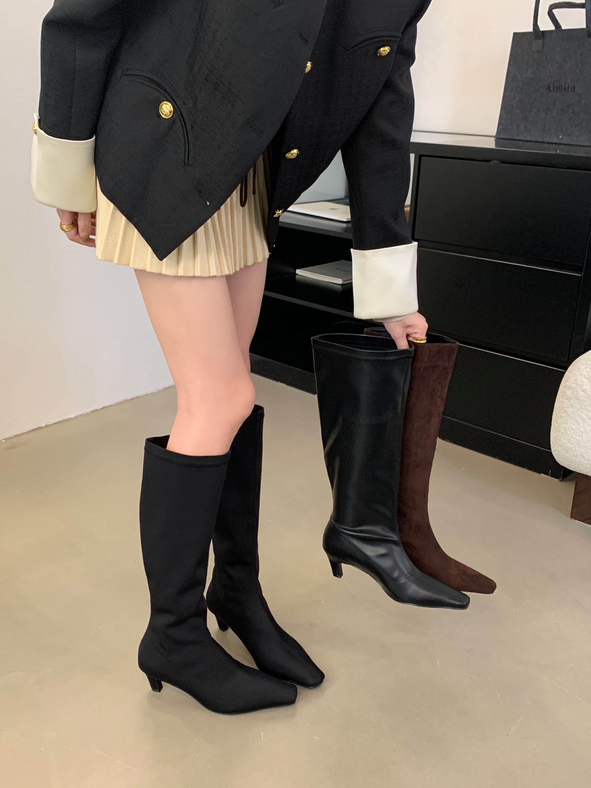 2024 New Autumn Winter Small Square Toe Patent Leather Kitten Heel Straight Tube Over Knee Boots Women's Fashion Boots - Image 2